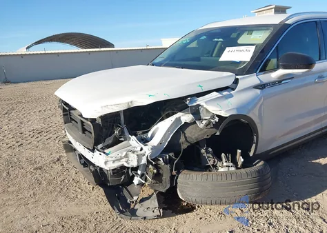 2023 Lincoln Corsair Reserve z USA, uszkodzony, nr VIN 5LMCJ2DA0PUL07334